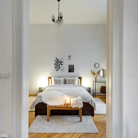 Apartment Felsoerdosor