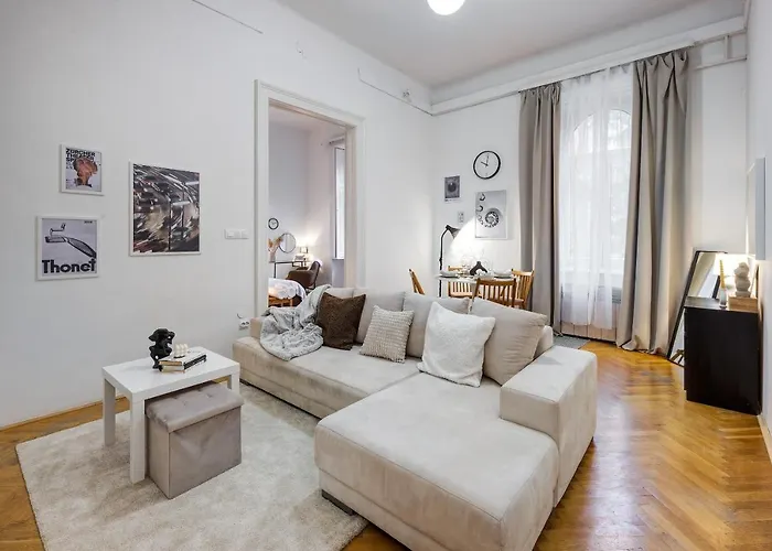 Felsoerdosor Lägenhet Budapest
